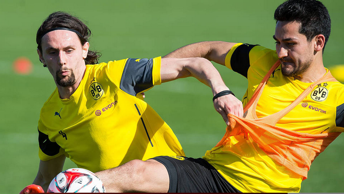 BVB: Gündogan geht, Subotic verlängert