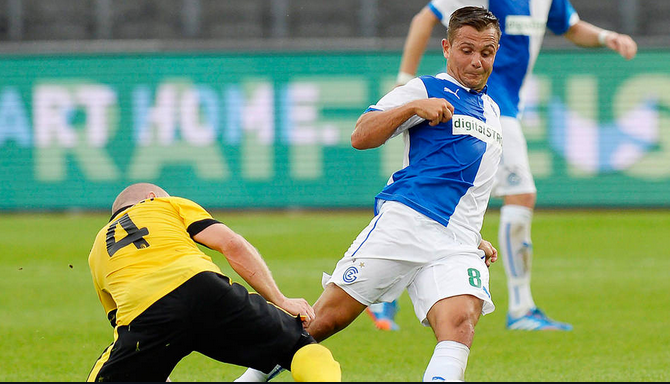 Freiburg holt Abrashi