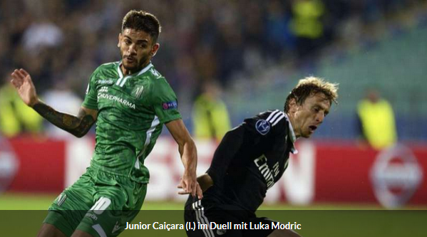 Offiziell: Schalke verpflichtet Uchida-Konkurrenten